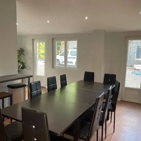 Tatil Evi La Cour De Flaubert Le Héron